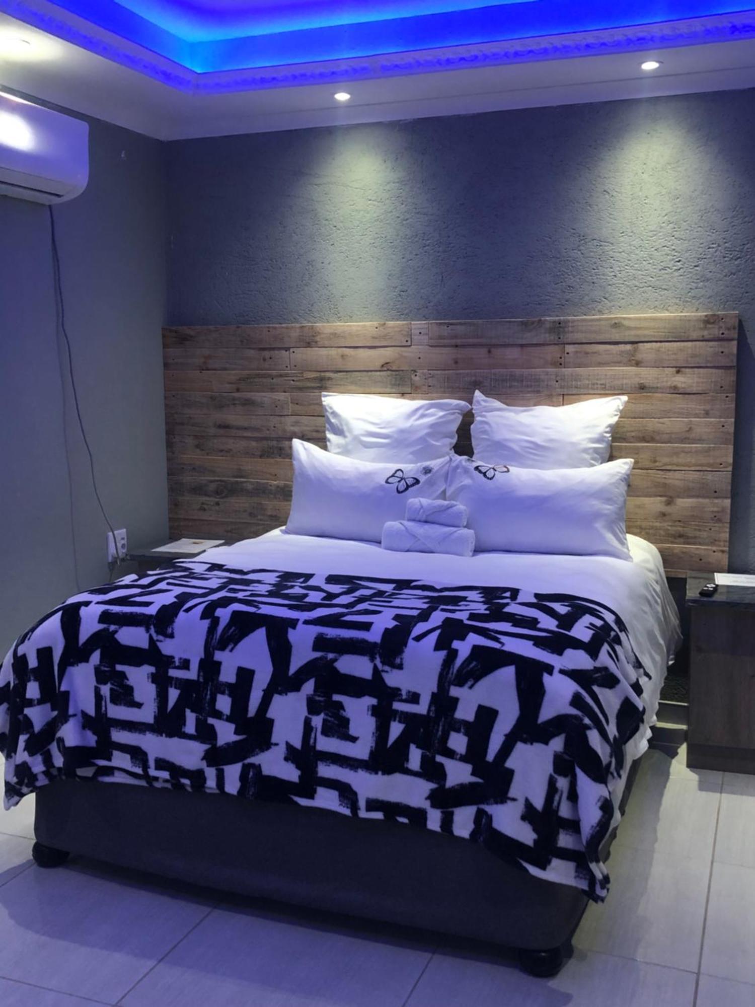 The Nest Overnight And Accommodation Usakos Exterior foto